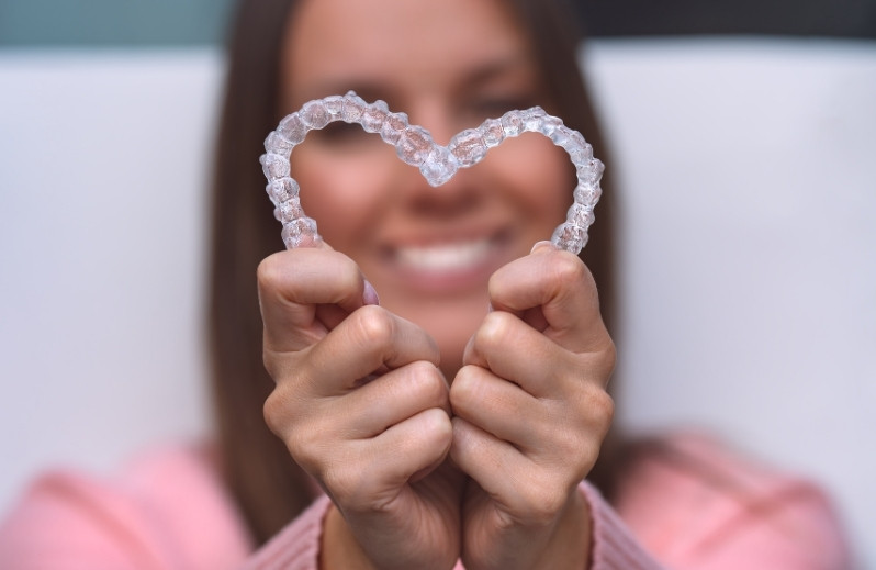 a comprehensive guide to invisalign aligners